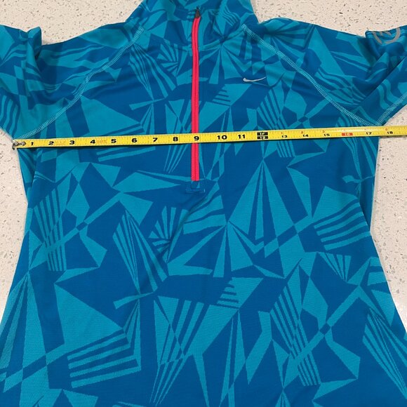 NIKE DRI-FIT Running Long Sleeved Half Zip Size Medium - Picture 5 of 12